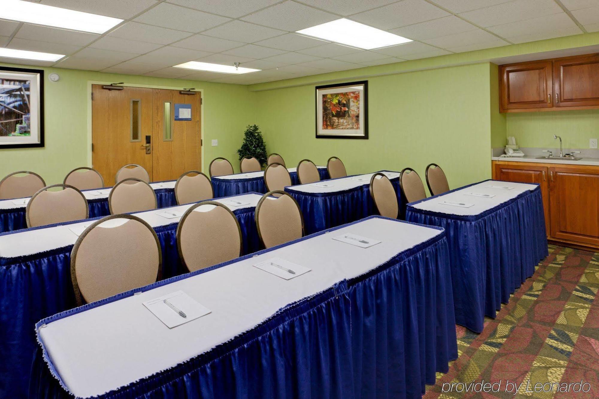 Hampton Inn Harrisonburg - University Business foto
